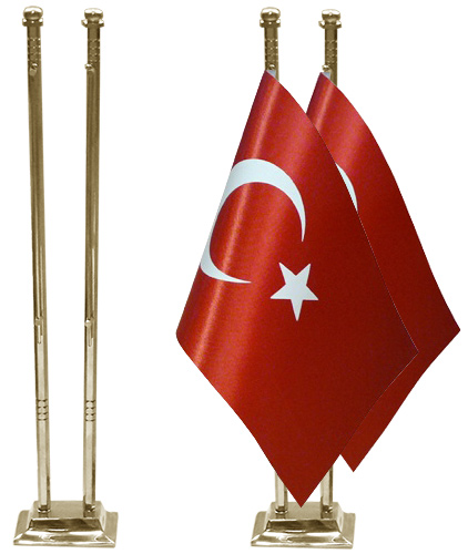 Alt�gen K��eli �kili Pirin� Masa Bayrak Dire�i