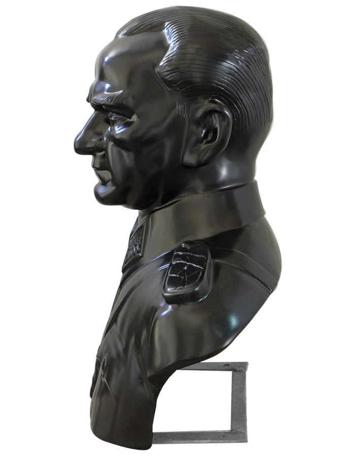 80 cm Fiberglass Maraşal Atatürk Büstü 80 cm Fiberglass Maraşal Atatürk Büstü