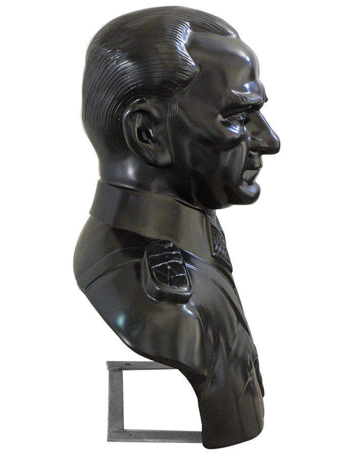 80 cm Fiberglass Maraşal Atatürk Büstü 80 cm Fiberglass Maraşal Atatürk Büstü