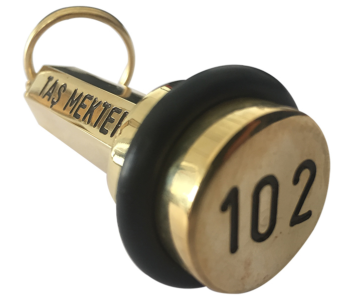 PA103 ALTIGEN PİRİNÇ OTEL ANAHTARLIĞI TEK LASTİKLİ PA103 ALTIGEN PİRİNÇ OTEL ANAHTARLIĞI TEK LASTİKLİ