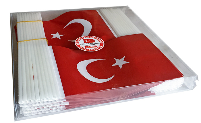 TC3 Sopalı Kağıt Türk Bayrağı - Selefonlu kutulu TC3 Sopalı Kağıt Türk Bayrağı - Selefonlu kutulu